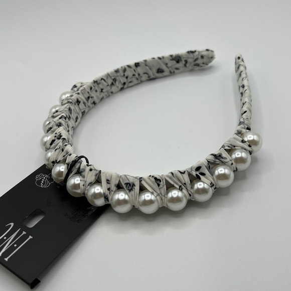 Inc International Concepts Imitation Pearl Headband in Floral-Print NWT MSRP $35 - Picture 3 of 6